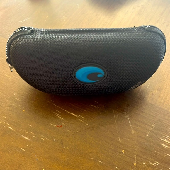 Costa hardshell‎ sunglass case - Picture 1 of 5